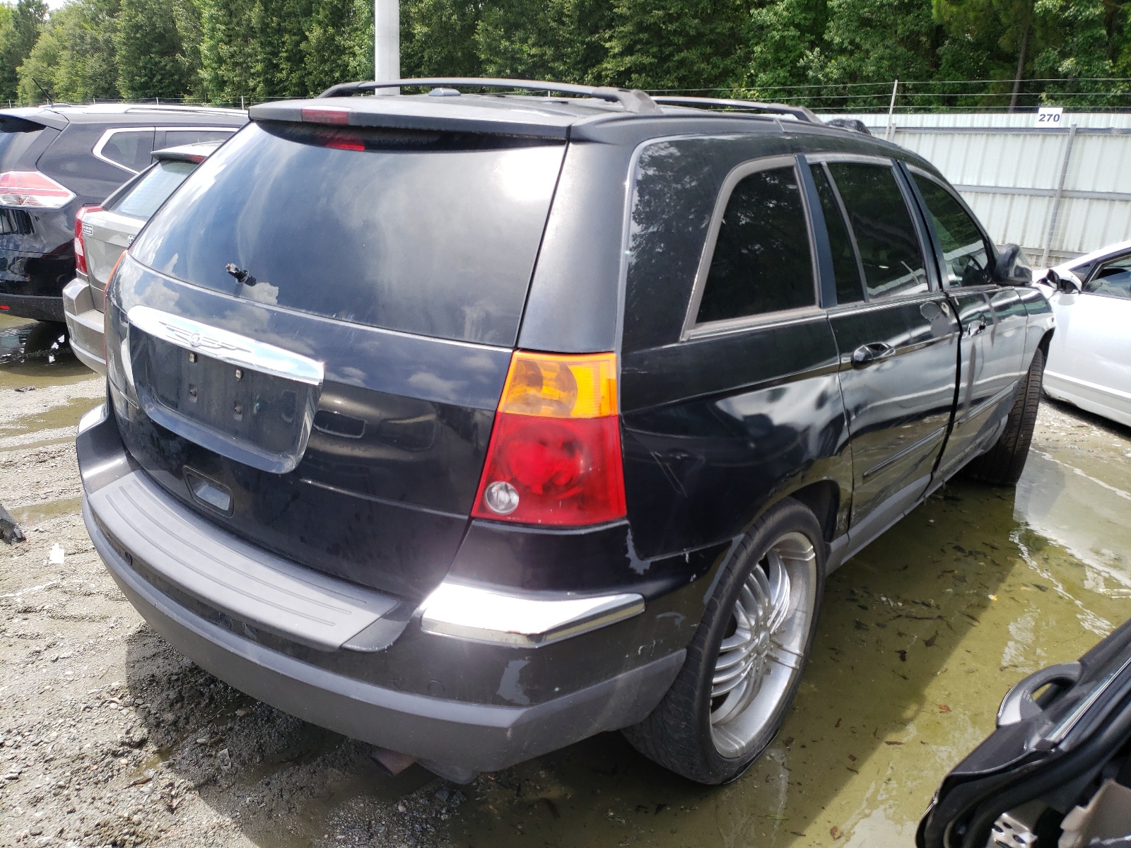 Фото 4 с аукциона – 2006 CHRYSLER PACIFICA T с VIN 2A8GM68456R696648