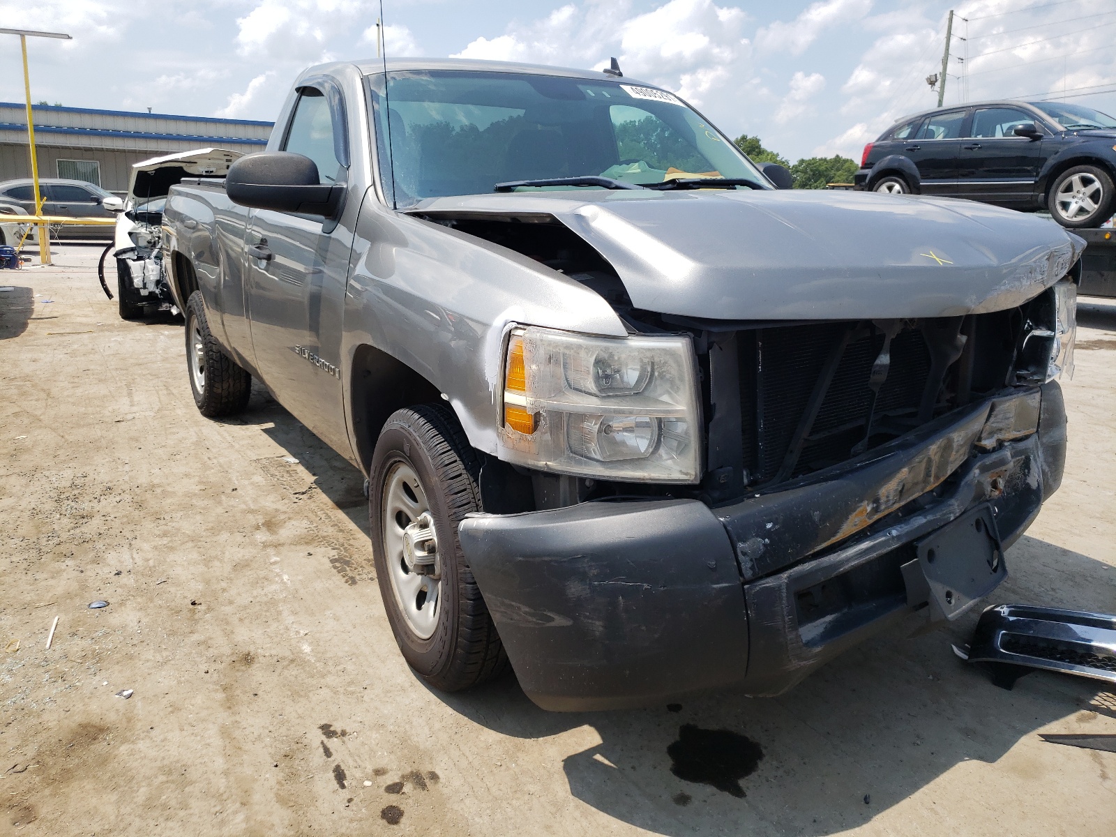Photo 1 from auction – 2007 CHEVROLET SILVERADO with VIN 1GCEC14XX7Z601870