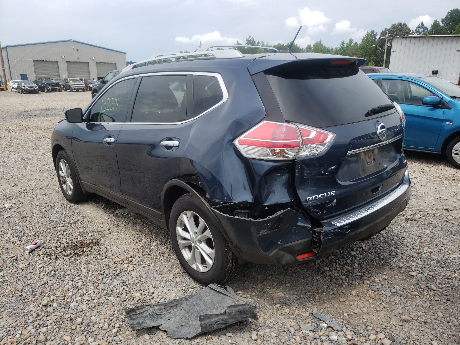 Photo 3 from auction – 2016 NISSAN ROGUE S with VIN JN8AT2MT5GW025466