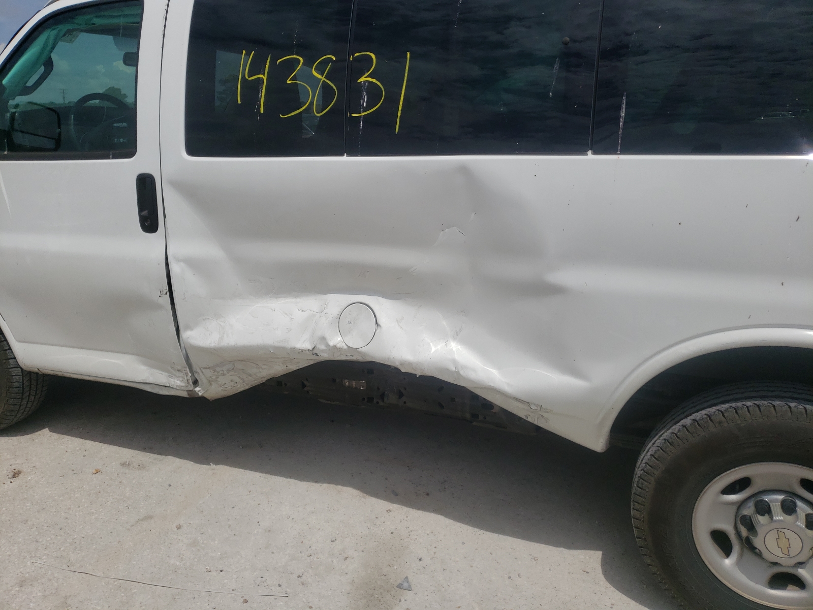 Photo 9 from auction – 2016 CHEVROLET EXPRESS G2 with VIN 1GAWGFFG6G1248019