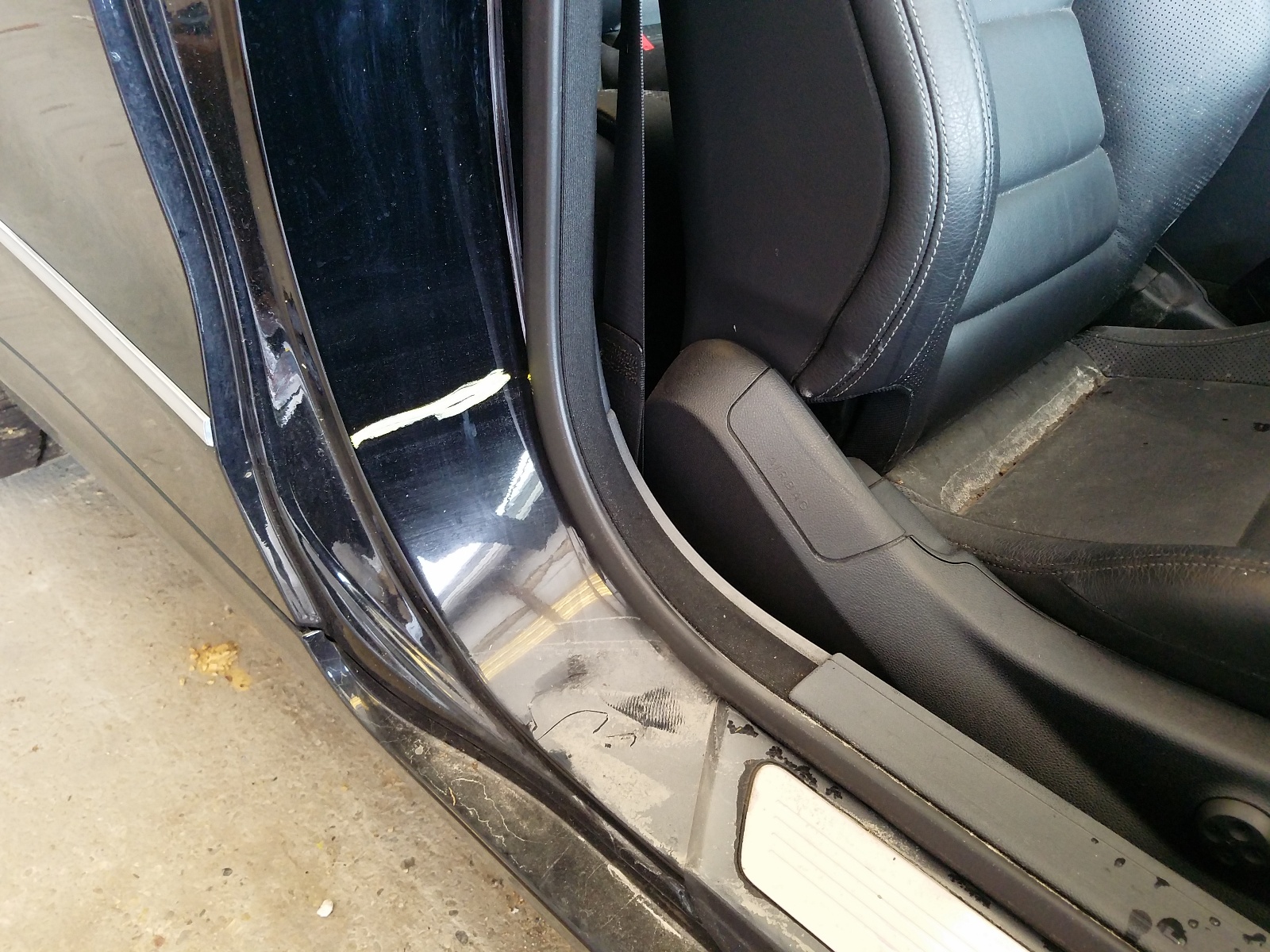 Photo 9 from auction – 2014 MERCEDES-BENZ E 350 with VIN WDDKK5KF4EF226442