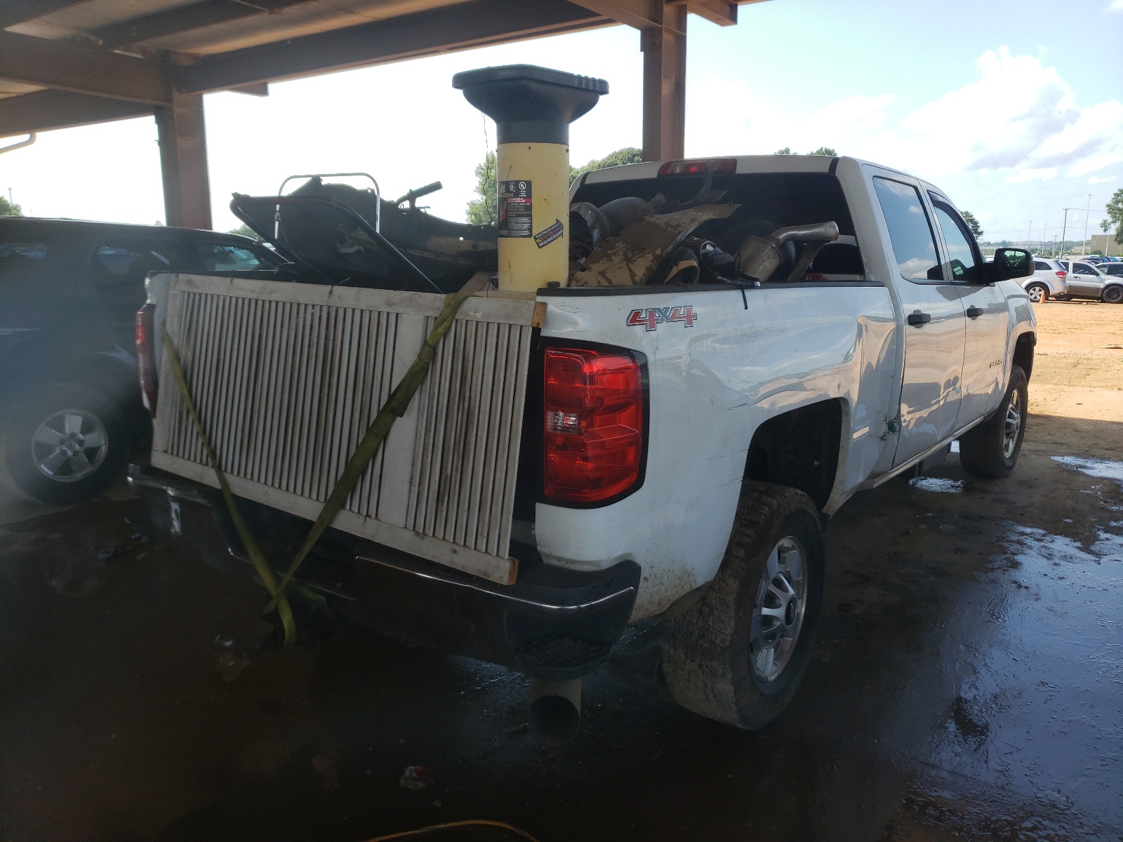 Photo 4 from auction – 2015 CHEVROLET SILVERADO with VIN 1GC1KVE84FF184990