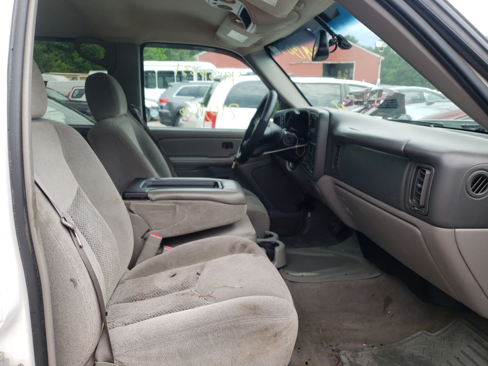 Photo 5 from auction – 2005 CHEVROLET AVALANCHE with VIN 3GNEK12Z05G204258