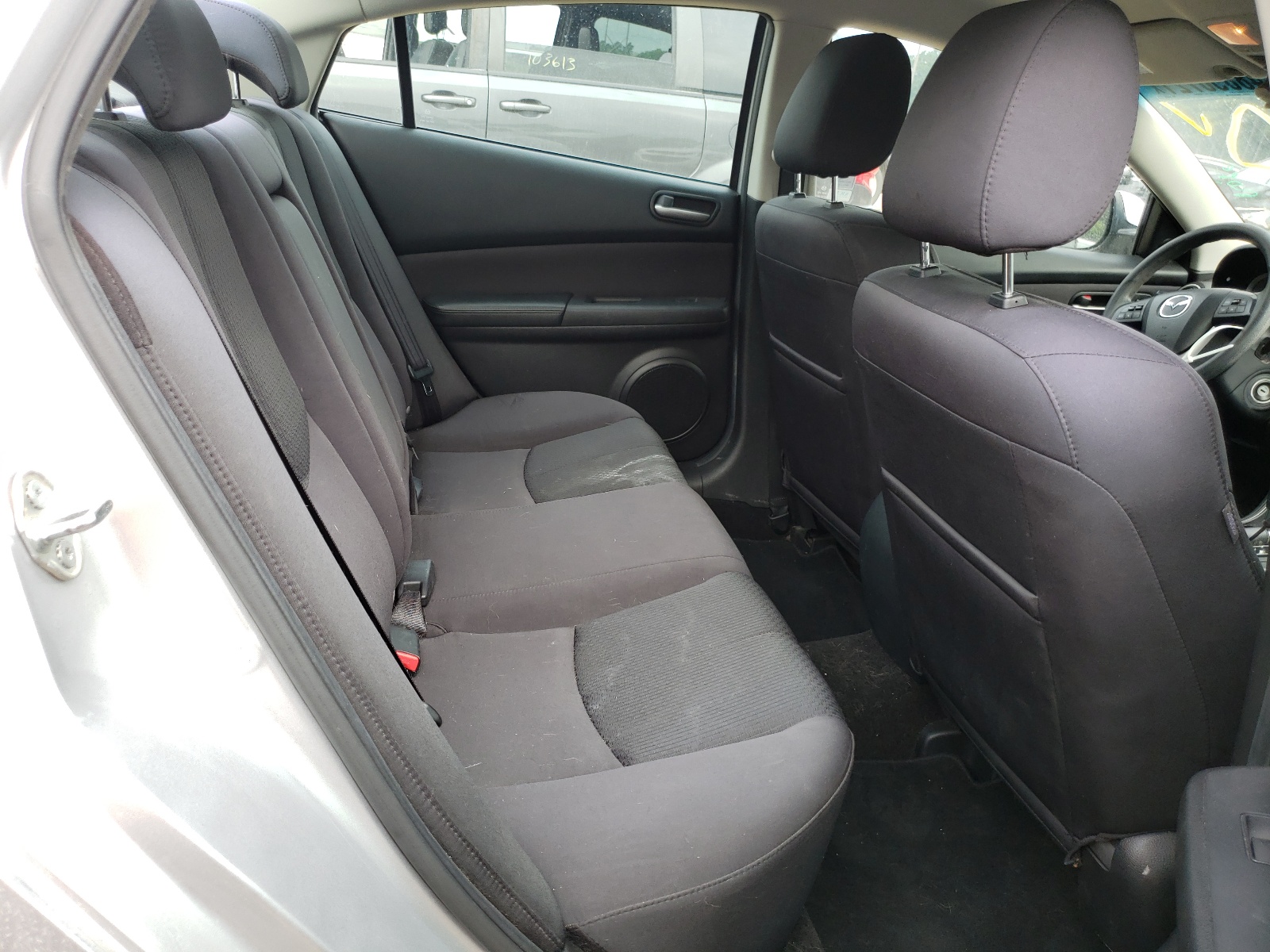 Photo 6 from auction – 2011 MAZDA 6 I with VIN 1YVHZ8BH1B5M25222