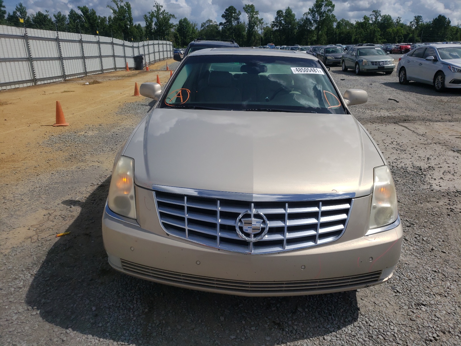 Photo 9 from auction – 2007 CADILLAC DTS with VIN 1G6KD57Y77U208548
