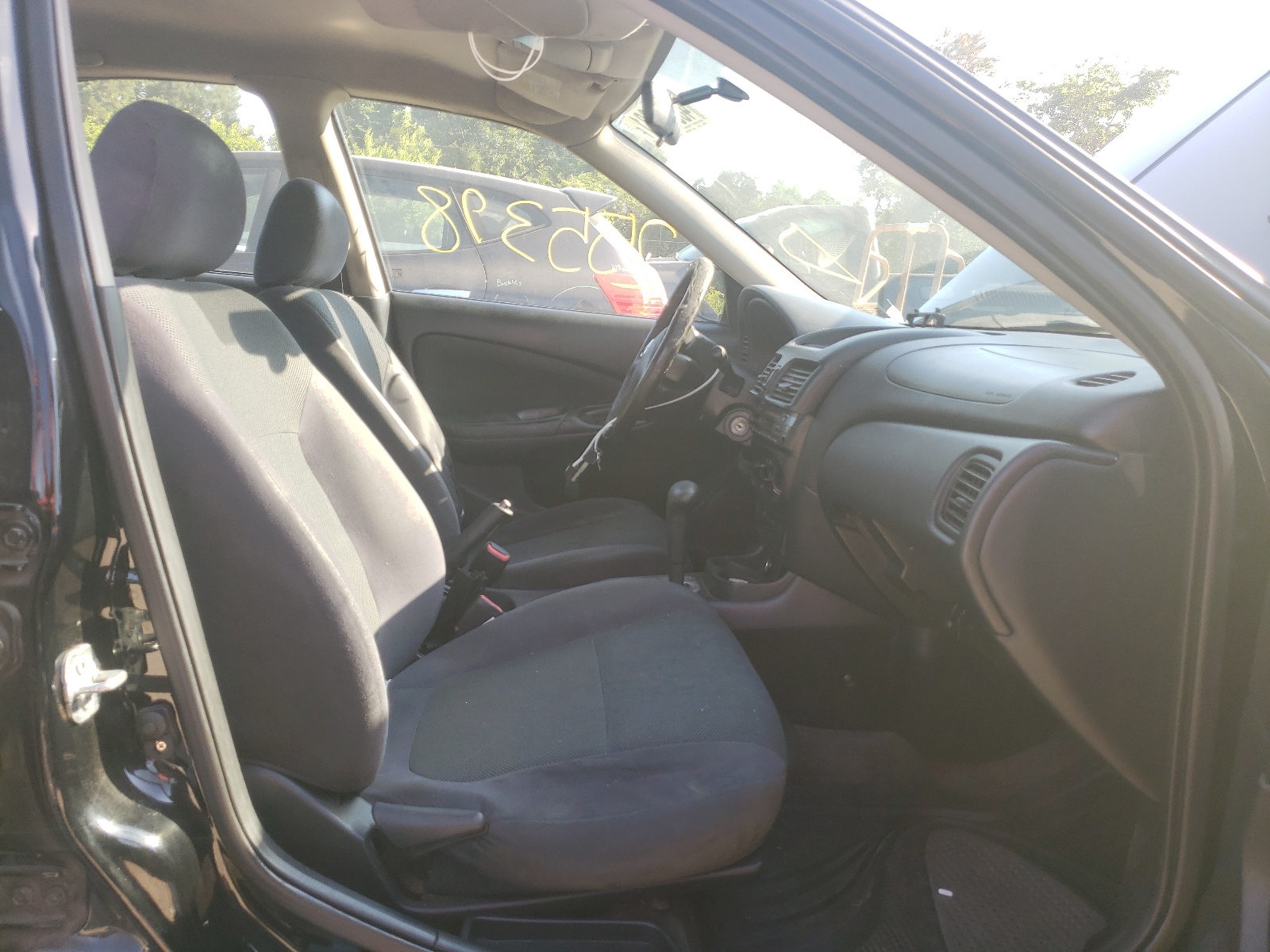 Photo 5 from auction – 2005 NISSAN SENTRA 1.8 with VIN 3N1CB51D55L473900