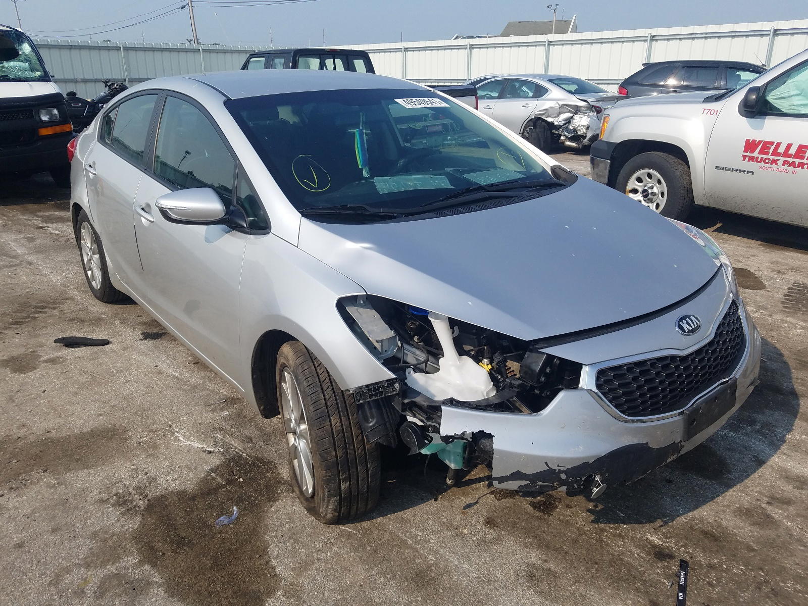 KIA FORTE LX 2014 with VIN KNAFX4A66E5208875 - Photo from auction