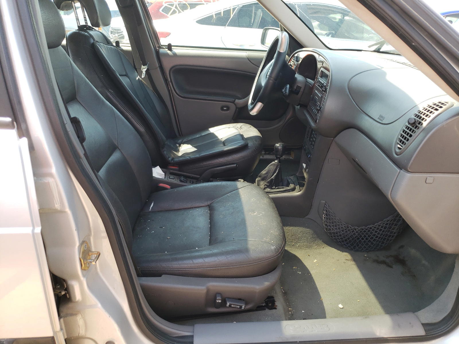 Photo 5 from auction – 2002 SAAB 9-3 SE with VIN YS3DF55K622028277