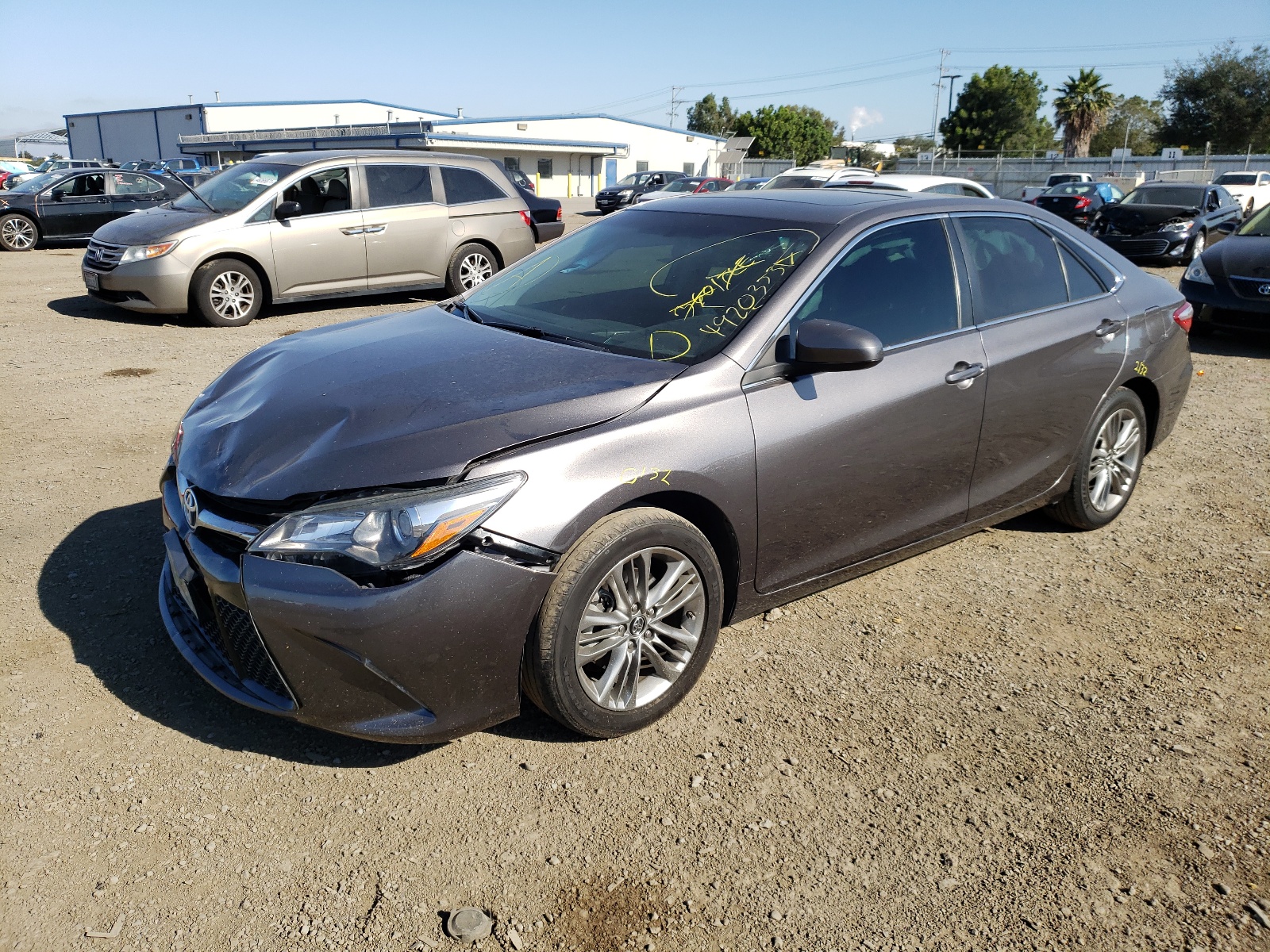 Photo 2 from auction – 2017 TOYOTA CAMRY LE with VIN 4T1BF1FK0HU341937