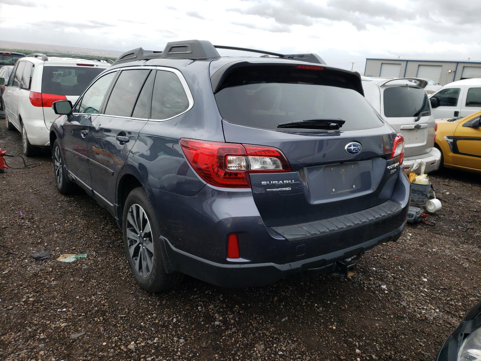 Photo 3 from auction – 2015 SUBARU OUTBACK 3. with VIN 4S4BSENC8F3329535