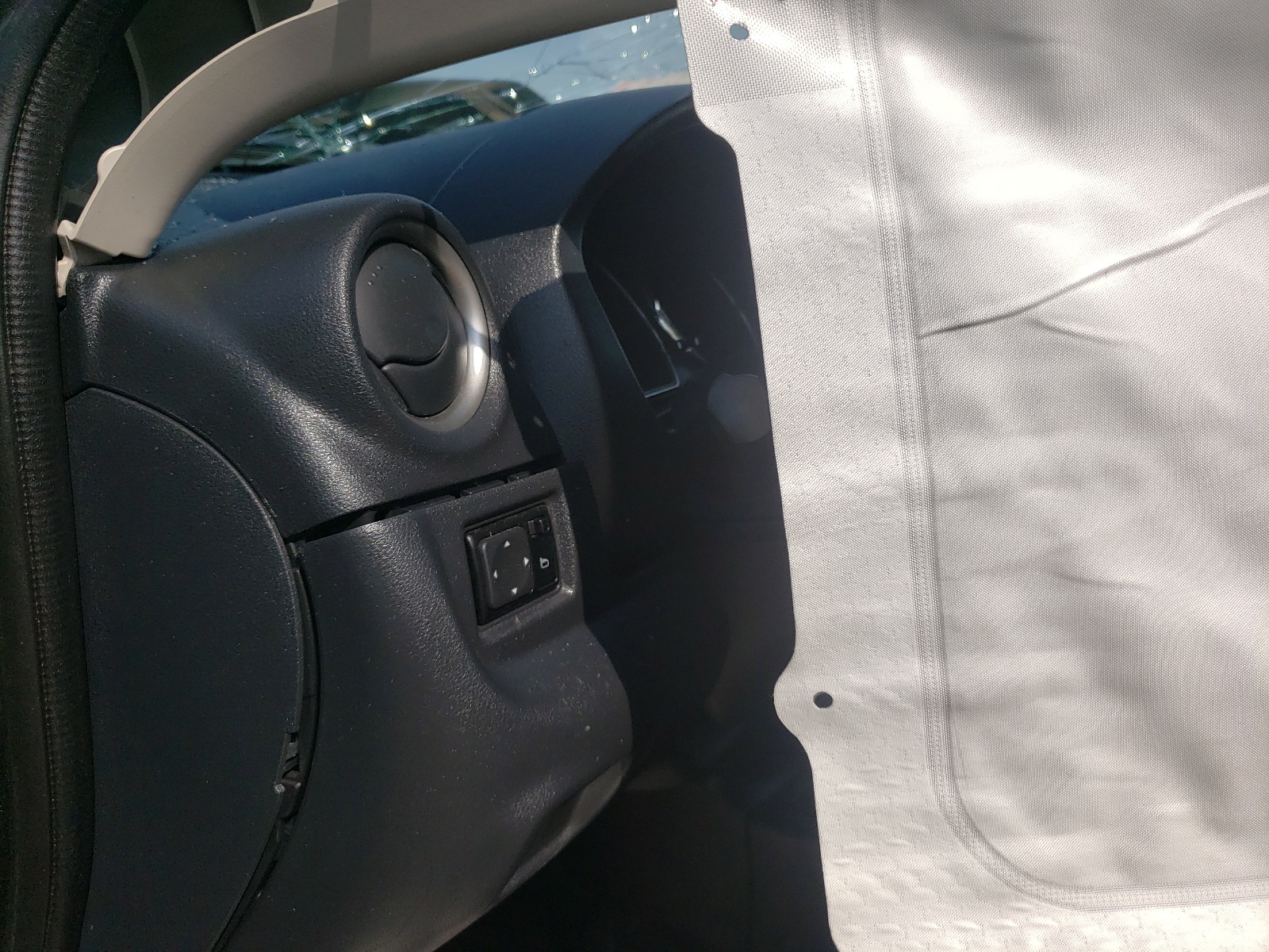 Photo 8 from auction – 2017 NISSAN VERSA S with VIN 3N1CN7AP6HL868945