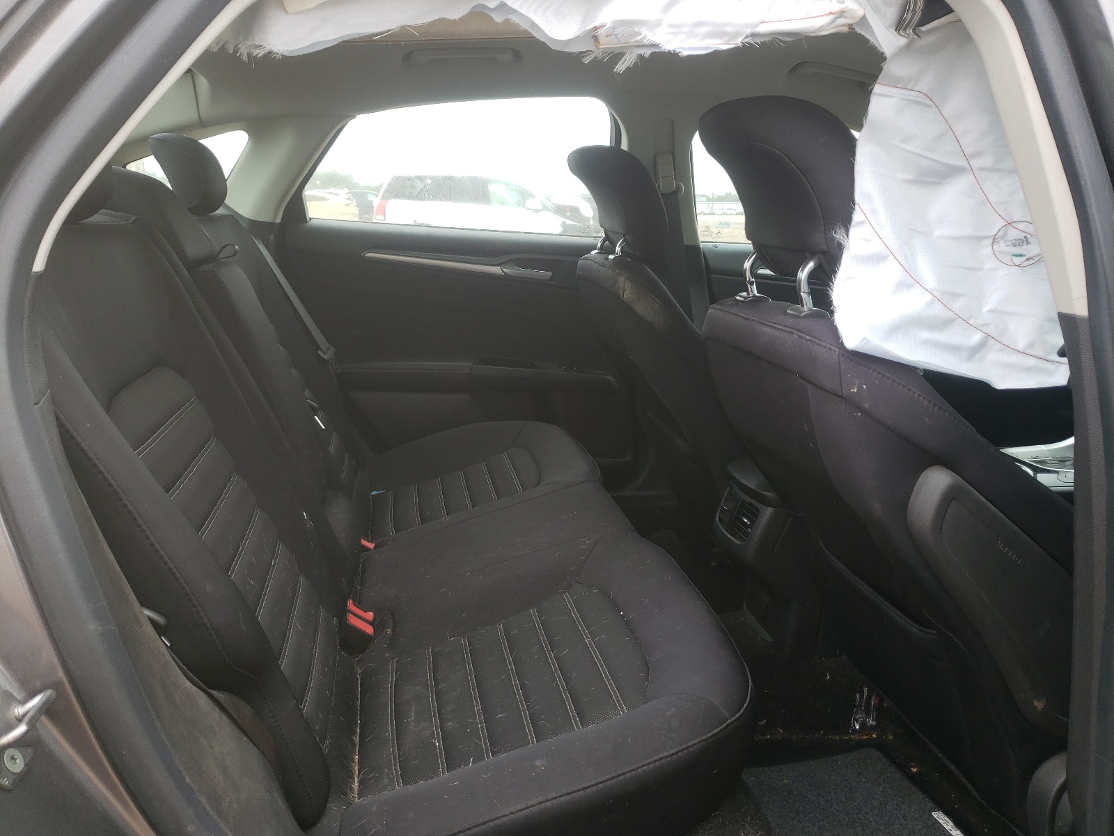 Photo 6 from auction – 2013 FORD FUSION with VIN 3FA6P0HR1DR339158