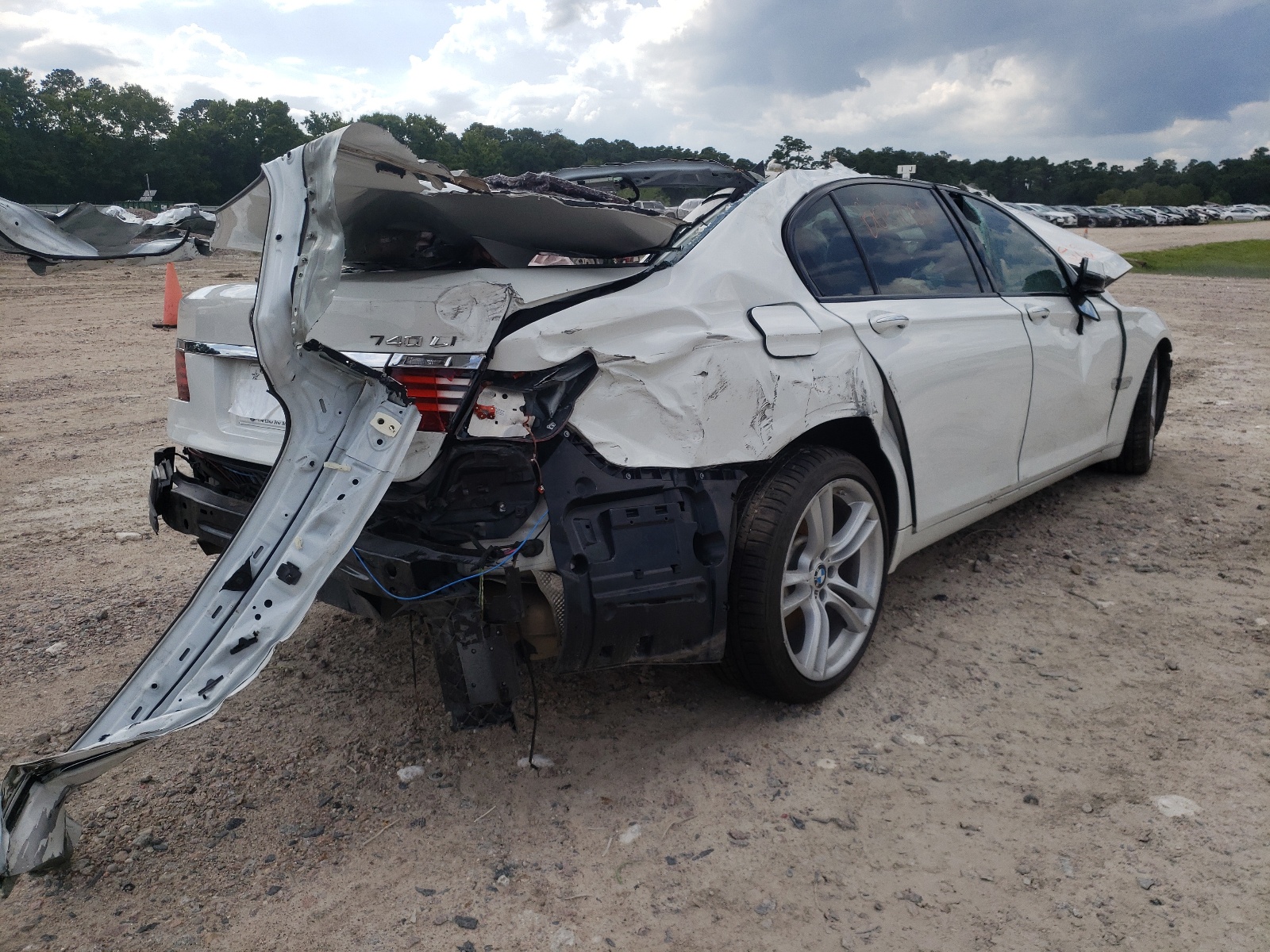 صورة رقم 4 من المزاد - 2015 BMW 740 LI مع VIN WBAYE4C54FD946930
