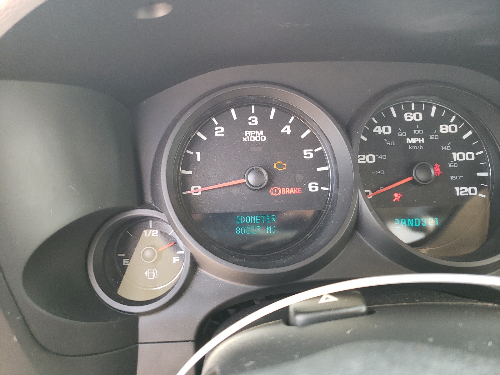 Photo 8 from auction – 2007 CHEVROLET SILVERADO with VIN 1GCEC14XX7Z601870