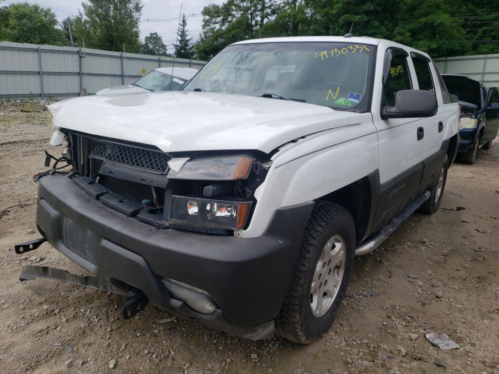 Photo 2 from auction – 2005 CHEVROLET AVALANCHE with VIN 3GNEK12Z05G204258