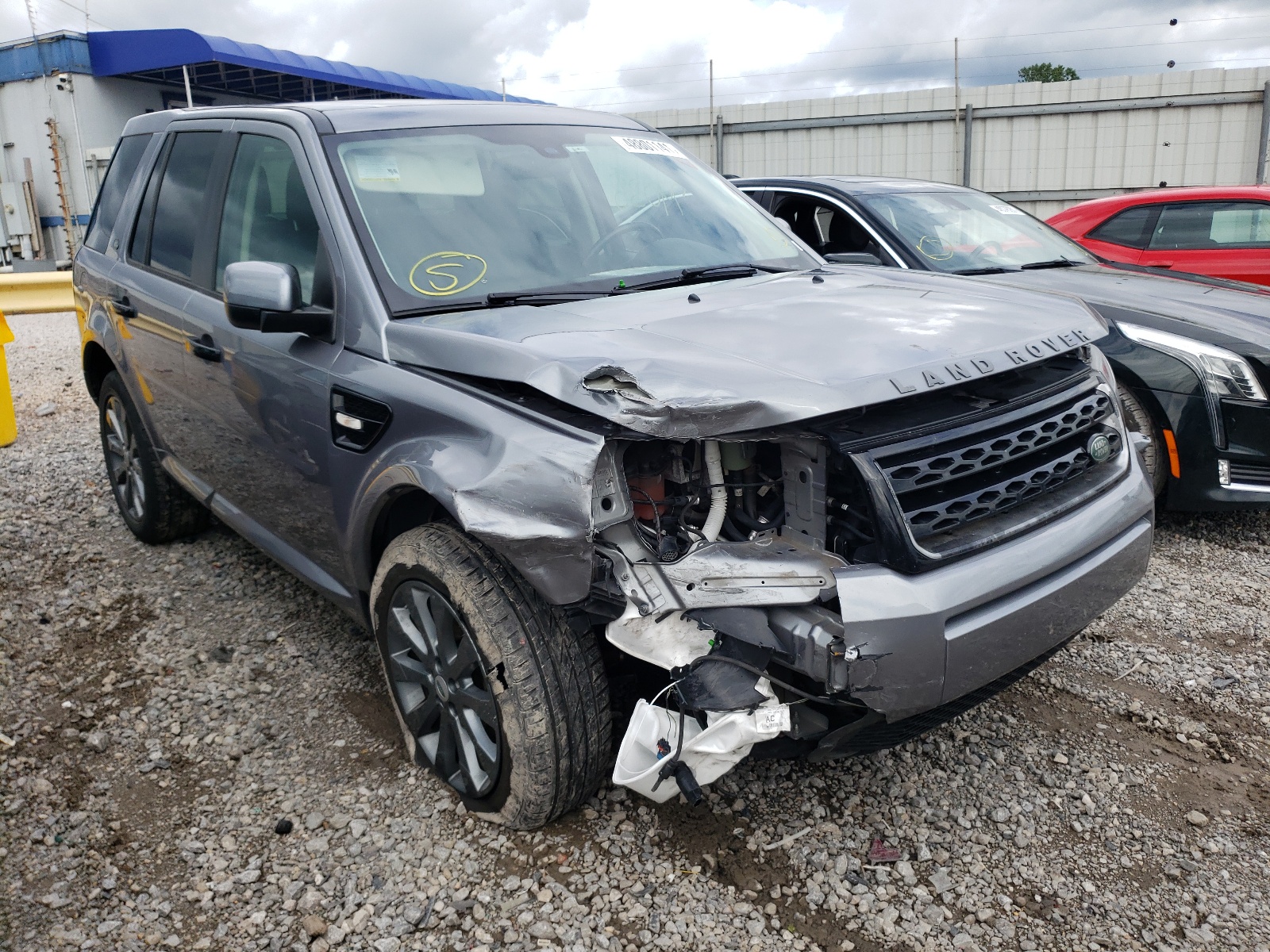 Photo 1 from auction – 2013 LAND ROVER LR2 HSE with VIN SALFR2BG1DH366295