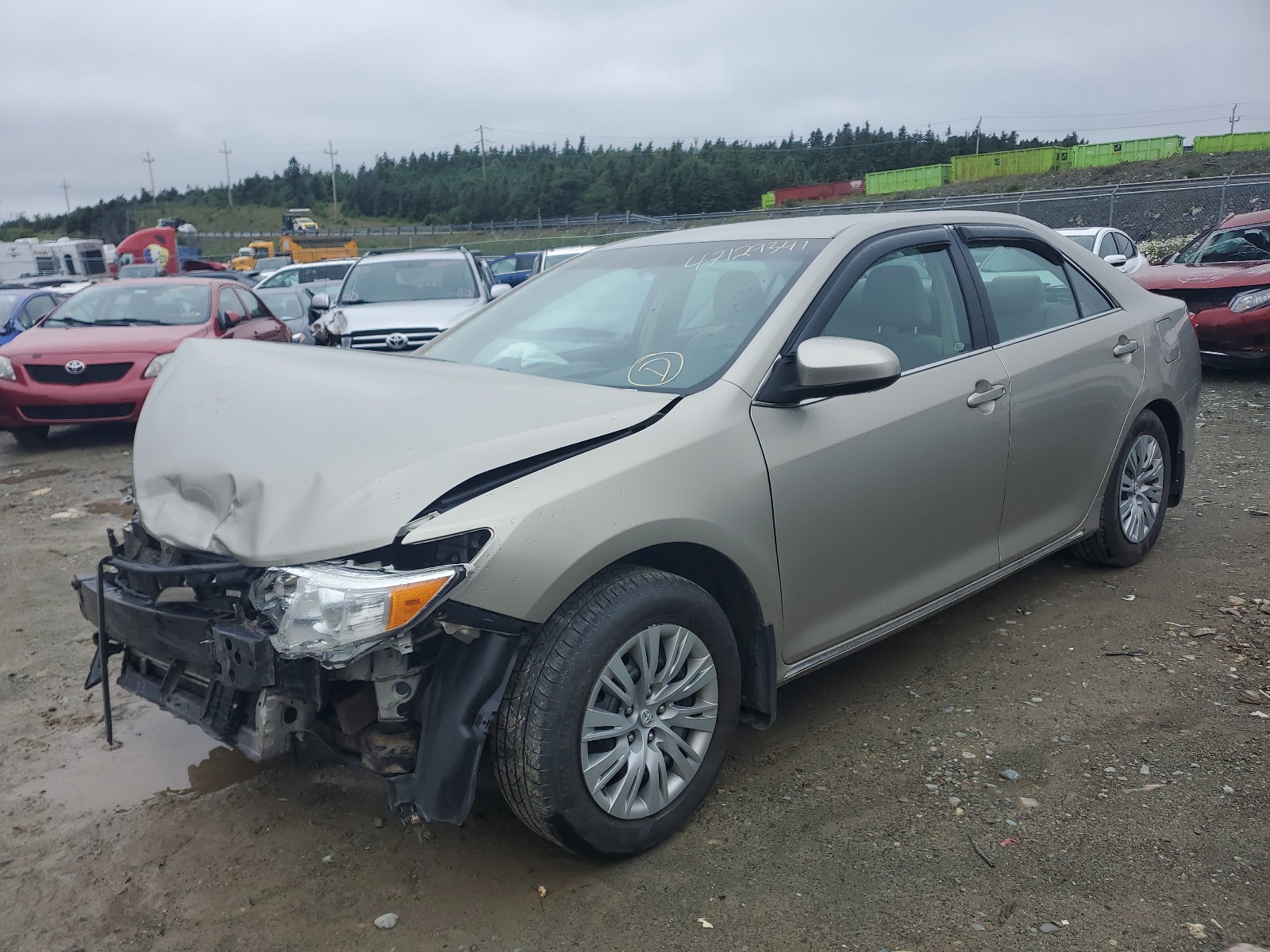 Photo 2 from auction – 2014 TOYOTA CAMRY L with VIN 4T1BF1FK4EU356517