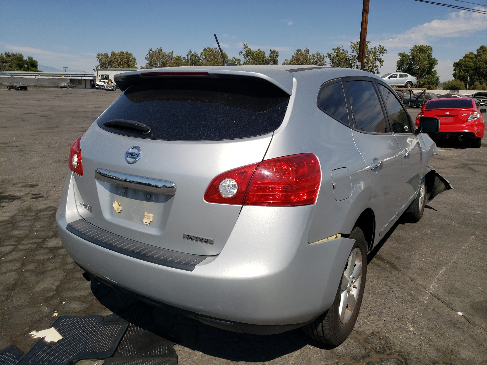 Photo 4 from auction – 2013 NISSAN ROGUE S with VIN JN8AS5MT6DW500641