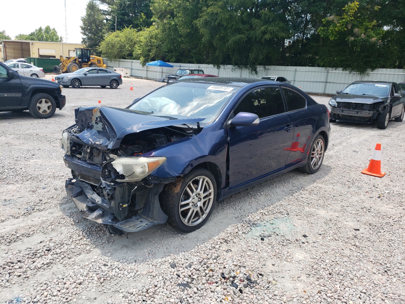 Photo 2 from auction – 2005 TOYOTA SCION TC with VIN JTKDE177350037295