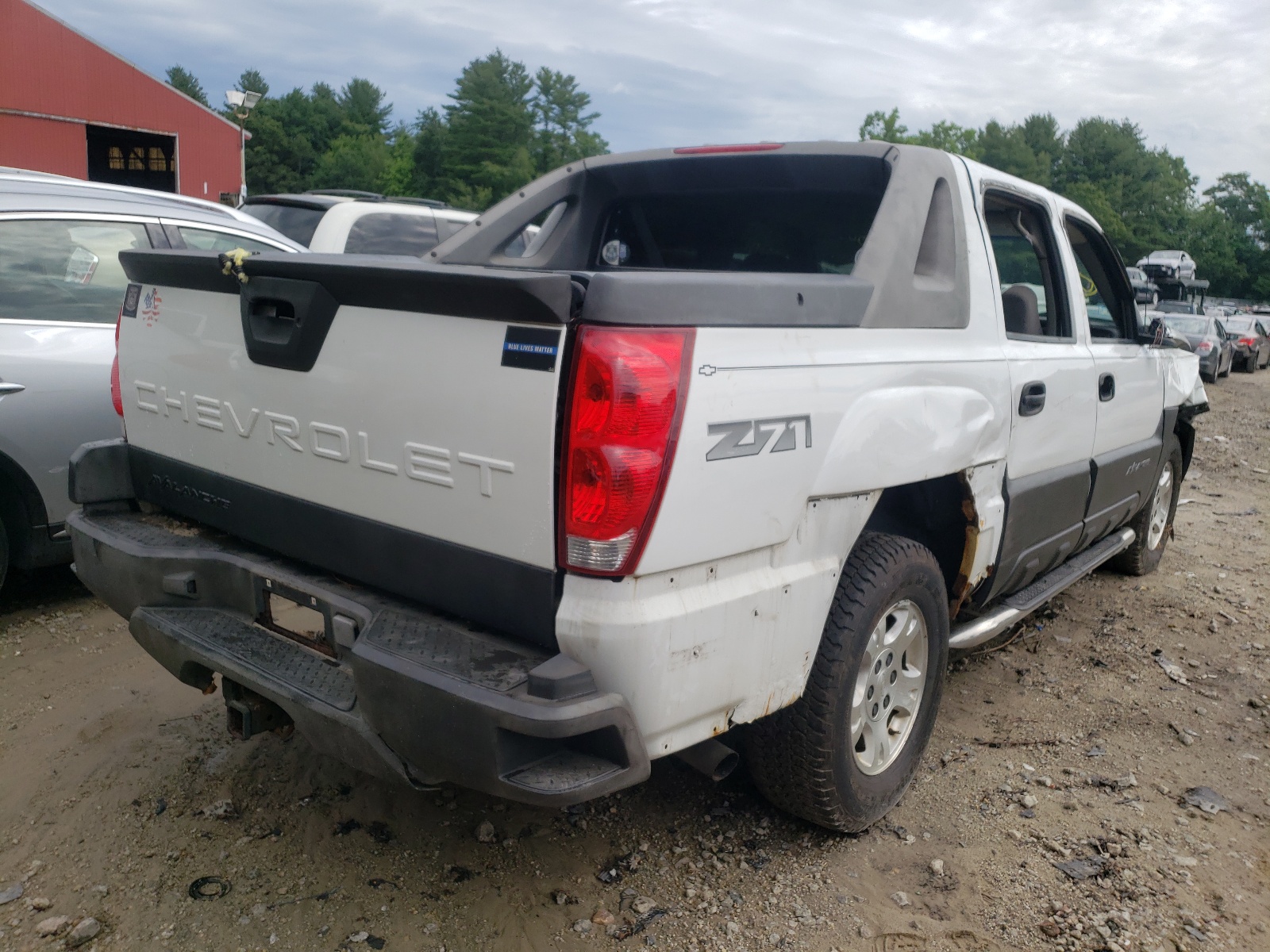 Photo 4 from auction – 2005 CHEVROLET AVALANCHE with VIN 3GNEK12Z05G204258