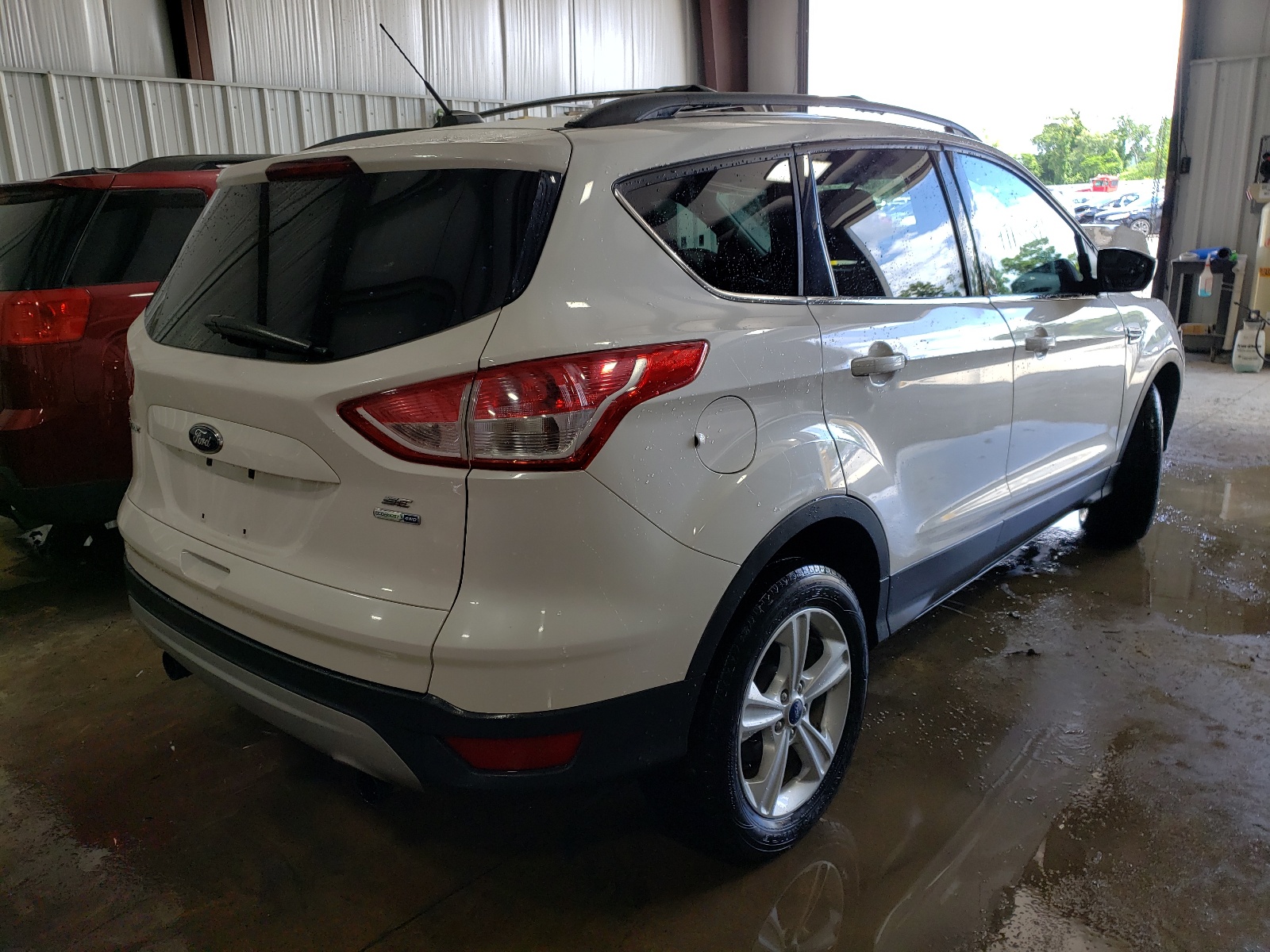 Photo 4 from auction – 2013 FORD ESCAPE SE with VIN 1FMCU9G9XDUA18428