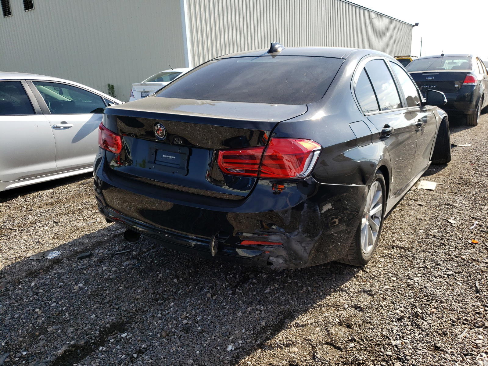 Photo 4 from auction – 2018 BMW 320 I with VIN WBA8E1G56JNU91980