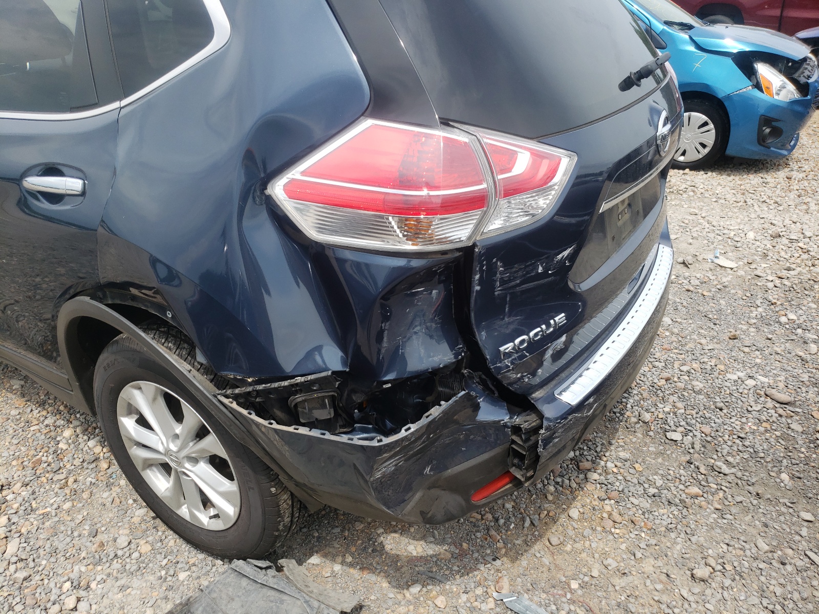 Photo 9 from auction – 2016 NISSAN ROGUE S with VIN JN8AT2MT5GW025466