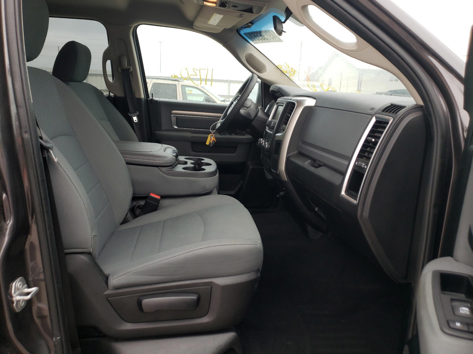 Photo 5 from auction – 2018 RAM 1500 SLT with VIN 1C6RR7LT0JS249228