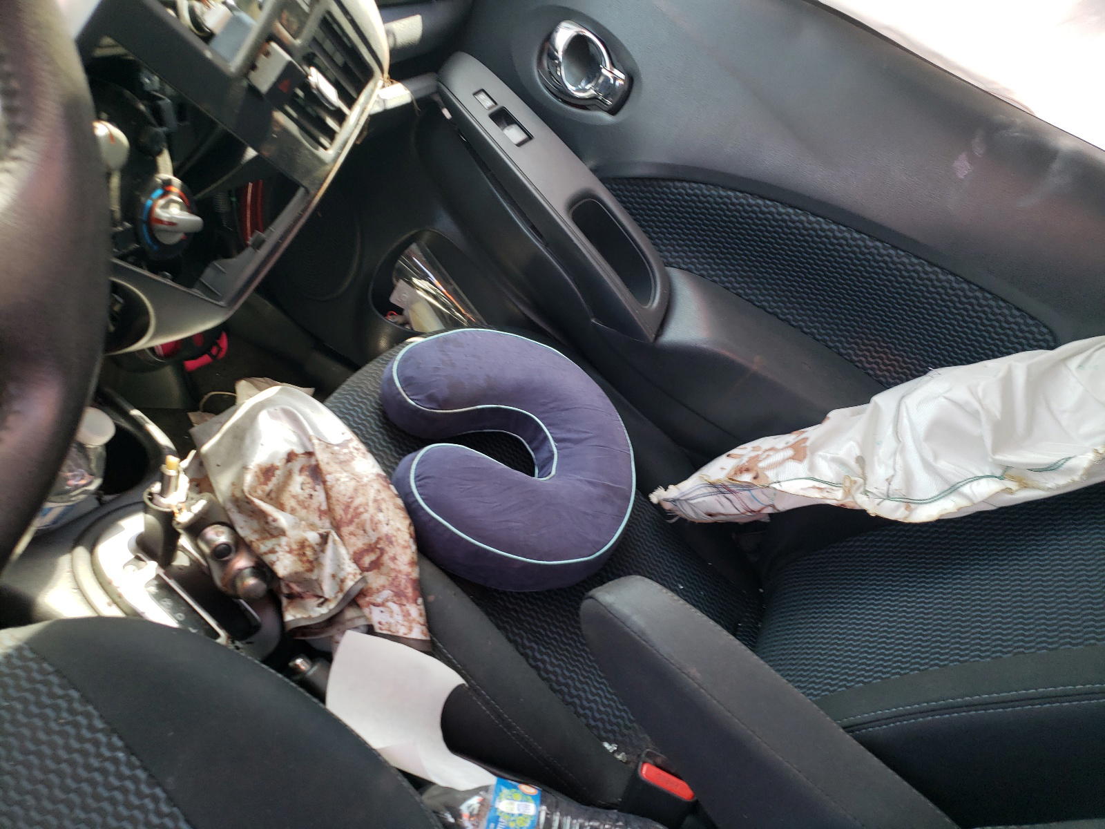 Photo 9 from auction – 2014 NISSAN VERSA NOTE with VIN 3N1CE2CP0EL423404