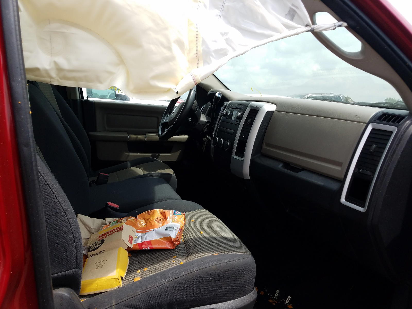 Photo 5 from auction – 2009 DODGE RAM 1500 with VIN 1D3HV18TX9S765167