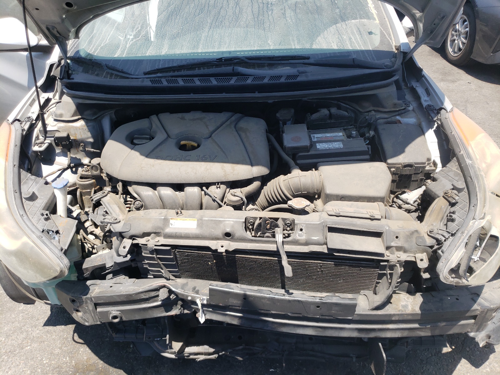 Photo 7 from auction – 2011 HYUNDAI ELANTRA GL with VIN 5NPDH4AE7BH055336
