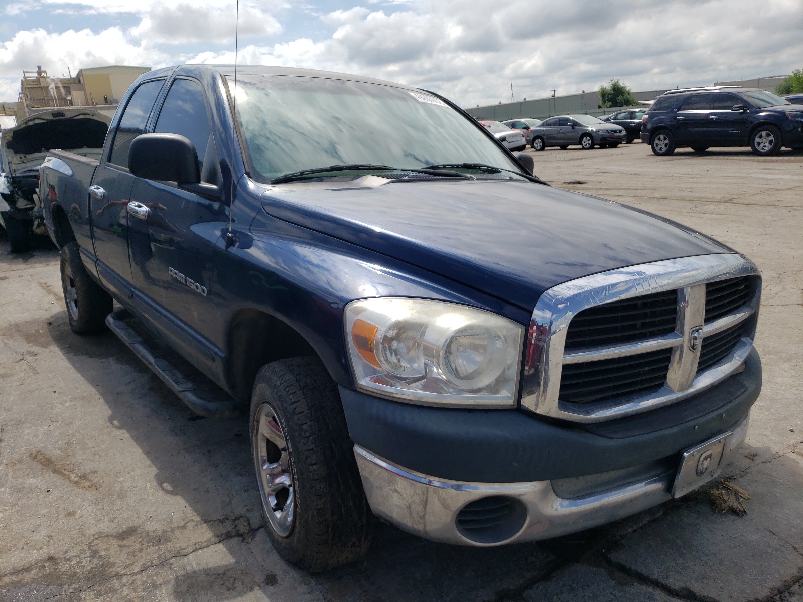 DODGE RAM 1500 S 2007 with VIN 1D7HU18P67J533236 - Photo from auction