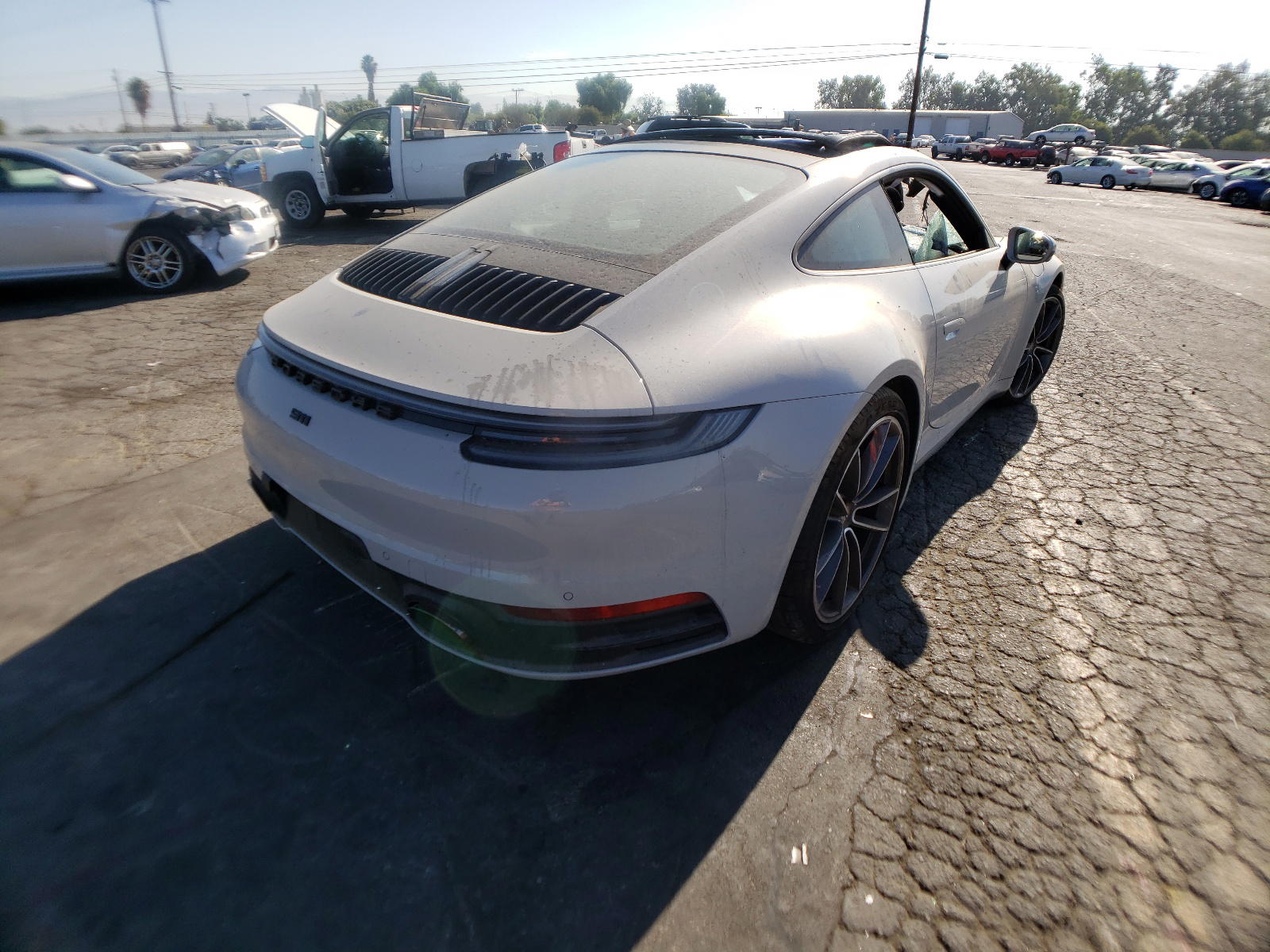 Photo 4 from auction – 2021 PORSCHE 911 CARRER with VIN WP0AA2A98MS205070