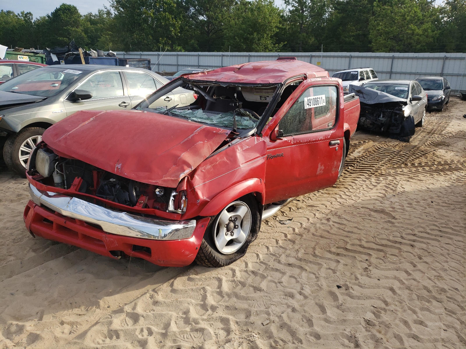 Photo 2 from auction – 2000 NISSAN FRONTIER C with VIN 1N6ED27T8YC326156