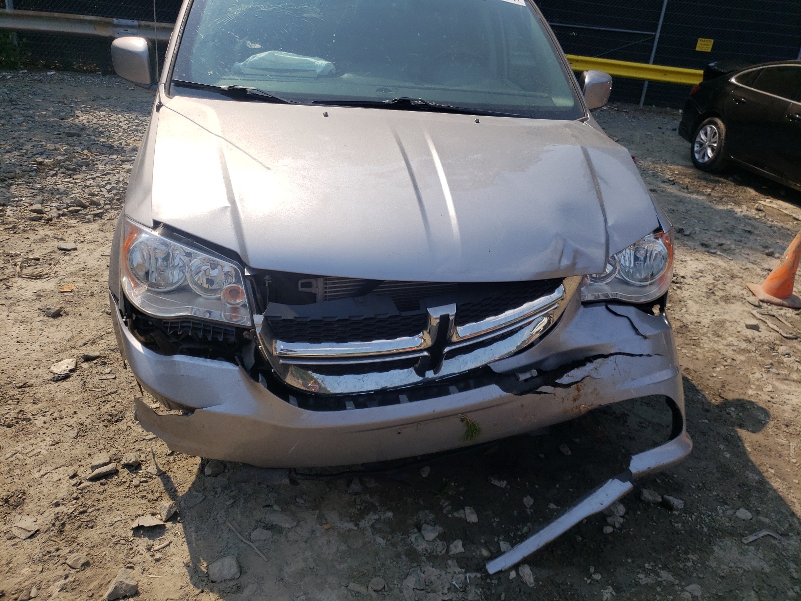 Photo 9 from auction – 2018 DODGE GRAND CARA with VIN 2C4RDGCG1JR265739