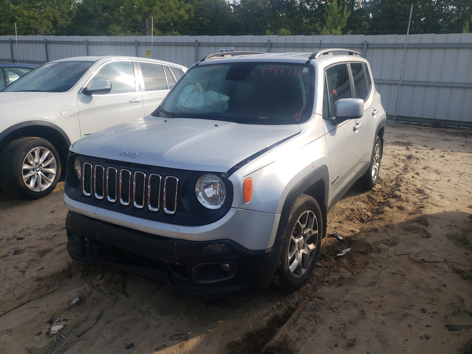 Photo 2 from auction – 2017 JEEP RENEGADE L with VIN ZACCJABB9HPG33181