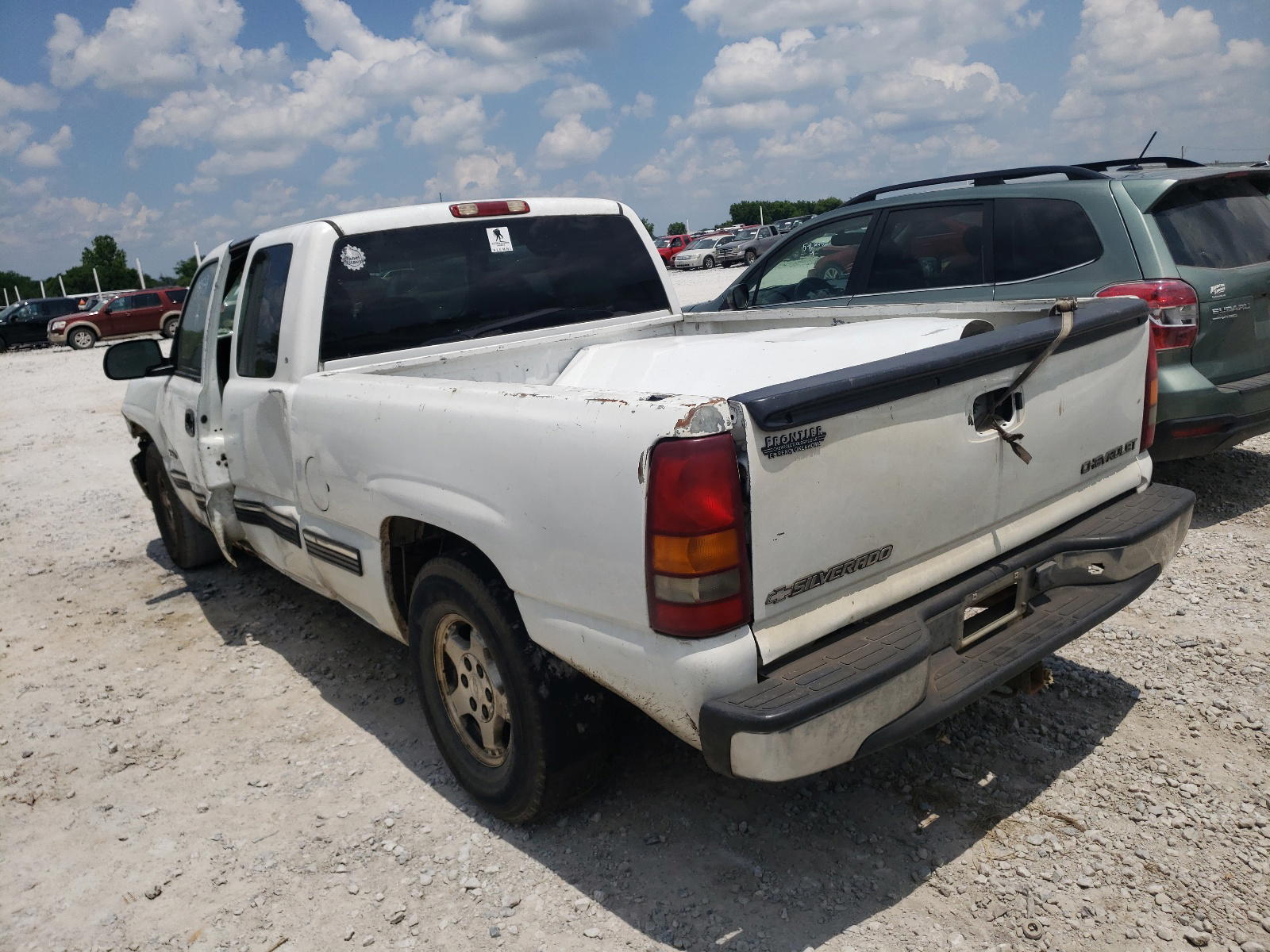 Photo 3 from auction – 1999 CHEVROLET SILVERADO with VIN 2GCEC19T3X1227004