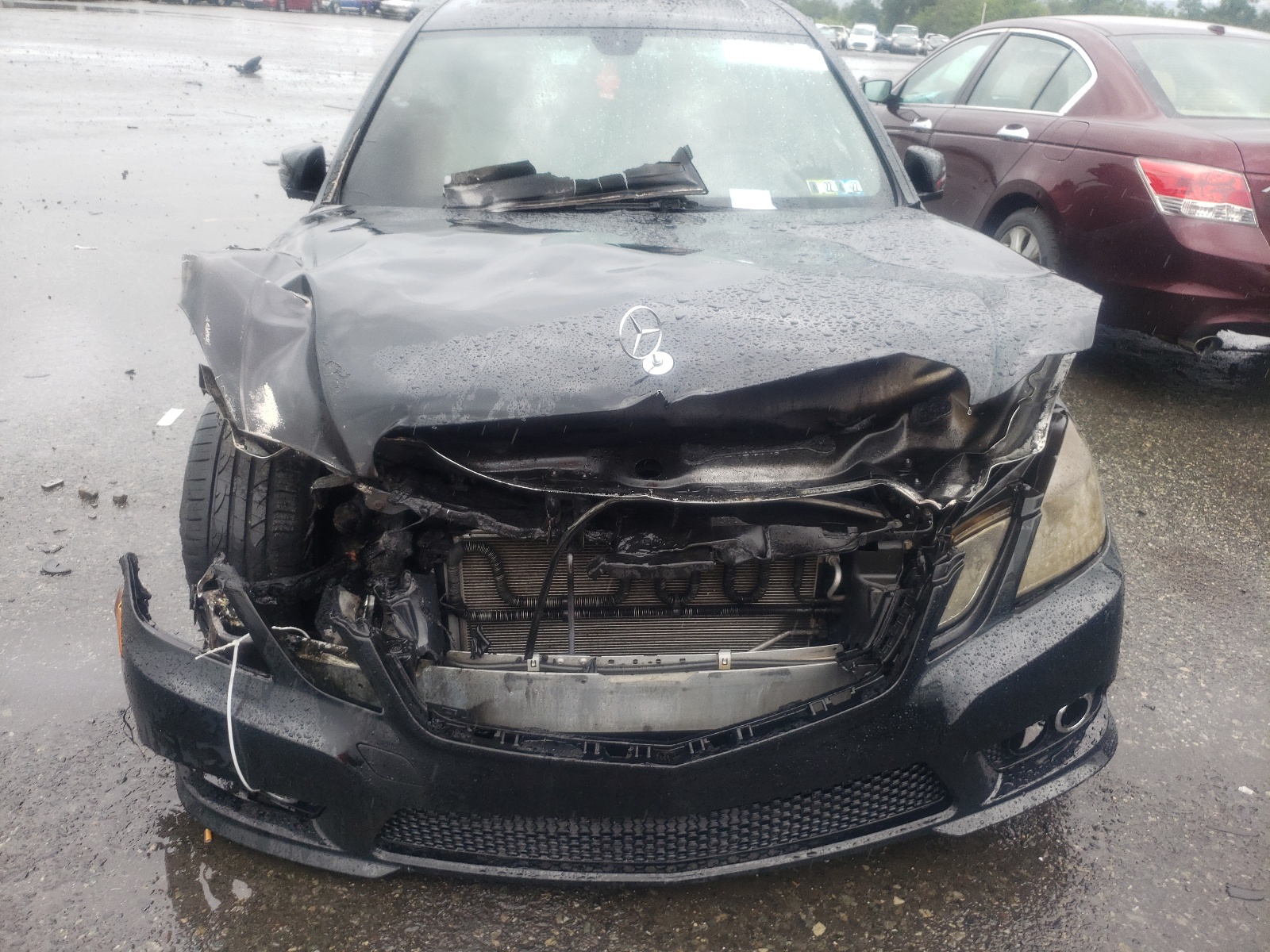 Photo 7 from auction – 2010 MERCEDES-BENZ E 350 with VIN WDDHF5GB4AA048110