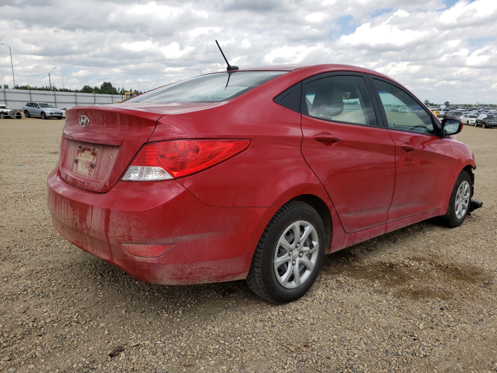 Photo 4 from auction – 2014 HYUNDAI ACCENT GLS with VIN KMHCT4AE2EU709711