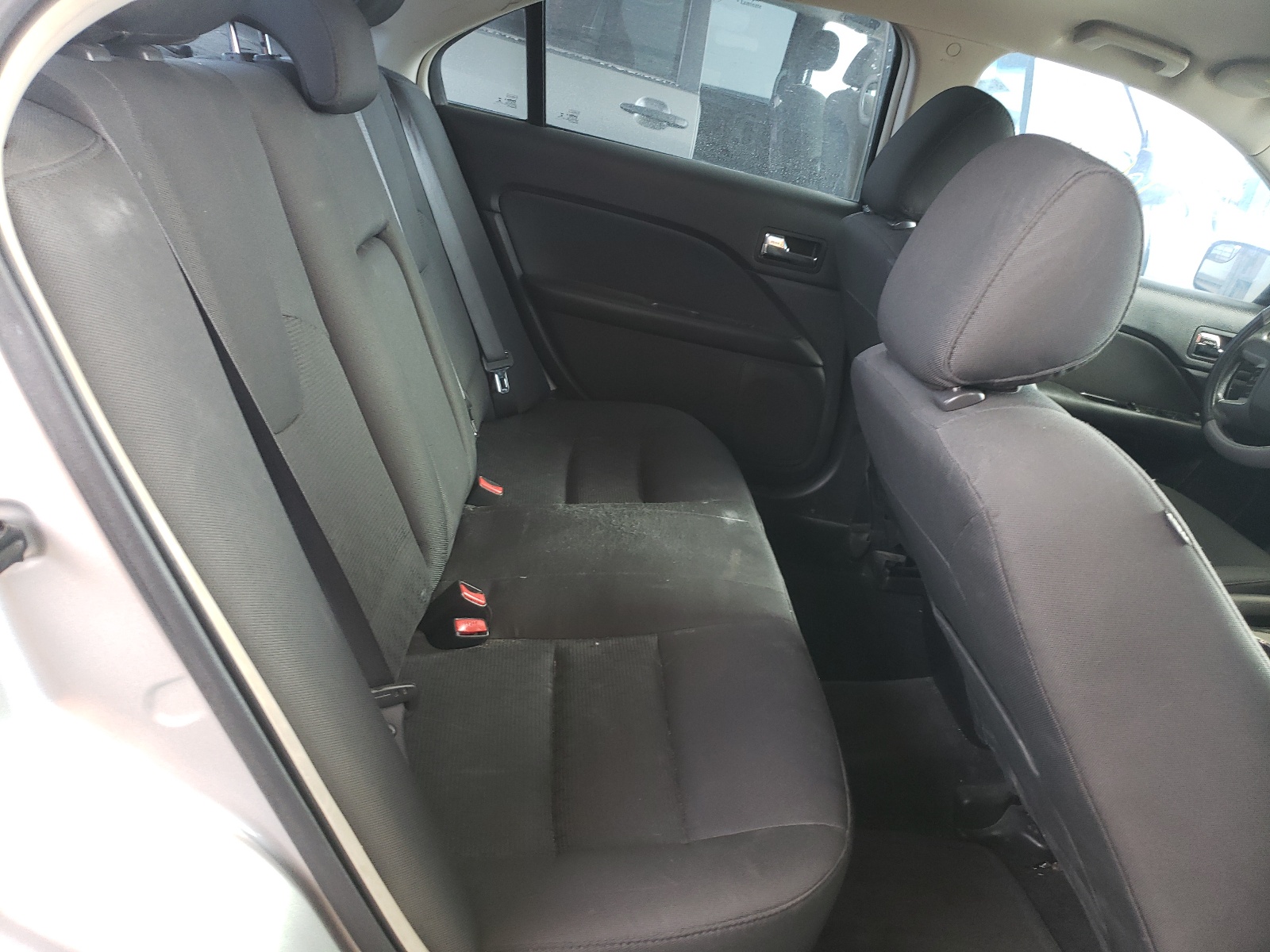 Photo 6 from auction – 2012 FORD FUSION SE with VIN 3FAHP0HA4CR170481
