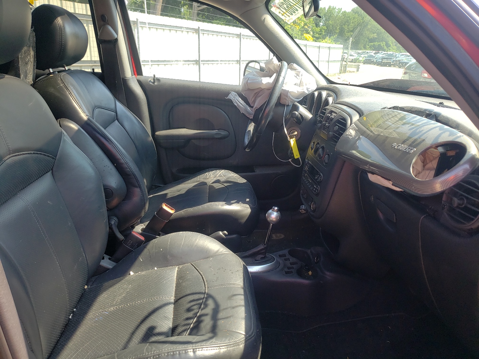 Photo 5 from auction – 2003 CHRYSLER PT CRUISER with VIN 3C8FY78G33T523483