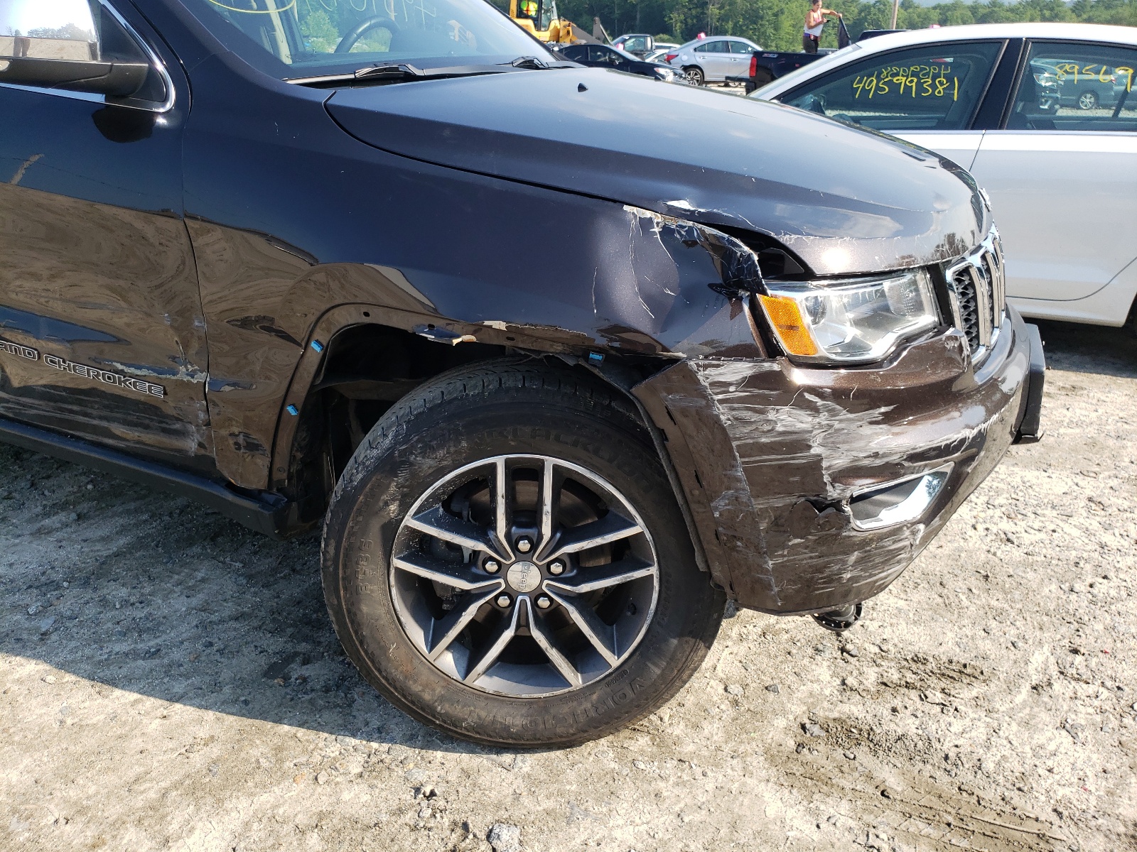 Photo 9 from auction – 2017 JEEP GRAND CHER with VIN 1C4RJFBG9HC670741