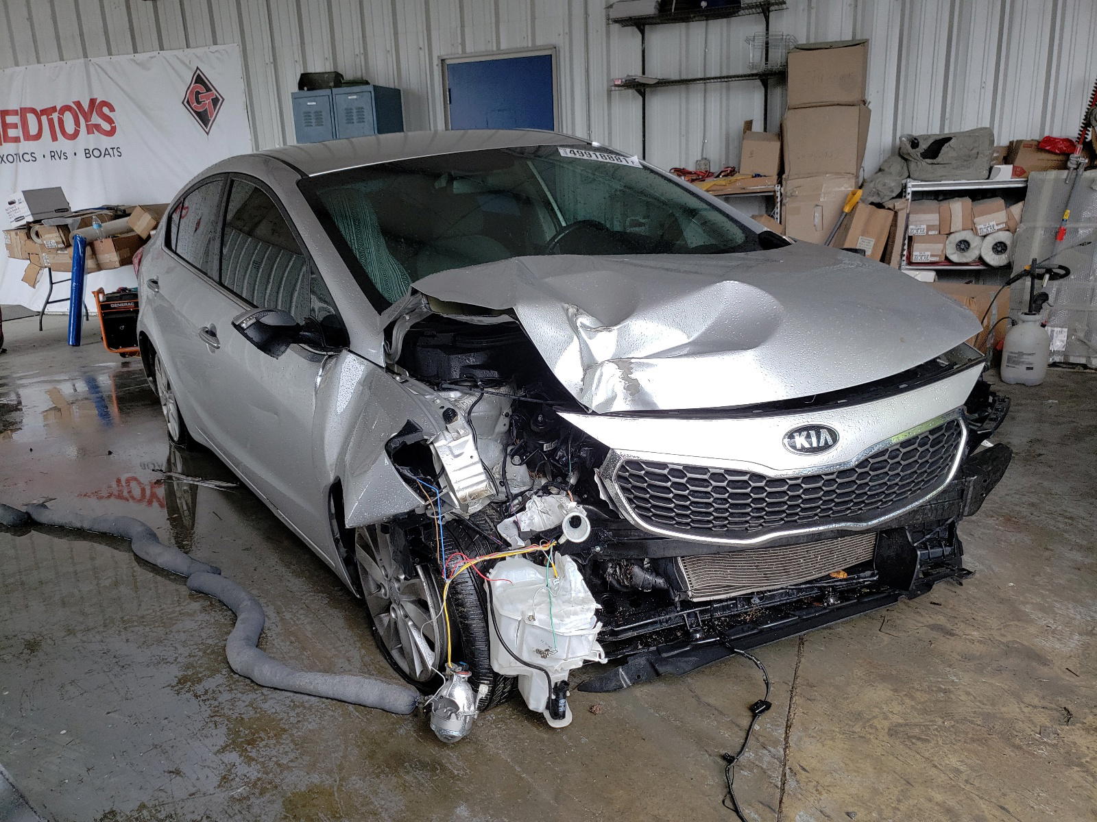 KIA FORTE 2015 with VIN KNAFX4A83F5261309 - Photo from auction