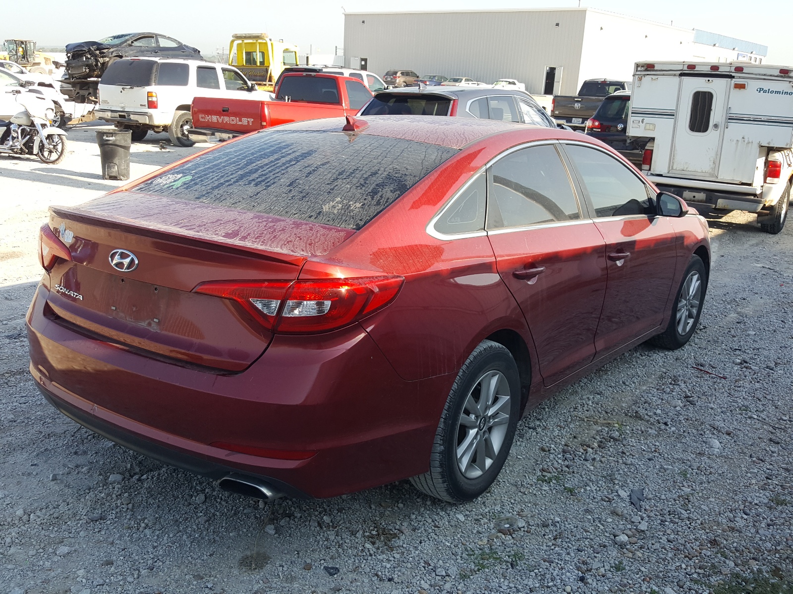 Photo 4 from auction – 2015 HYUNDAI SONATA SE with VIN 5NPE24AF5FH005748
