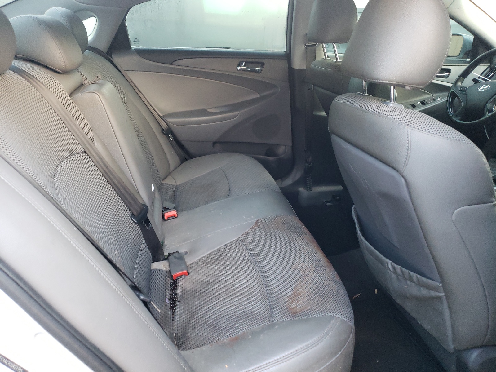 صورة رقم 6 من المزاد - 2012 HYUNDAI SONATA SE مع VIN 5NPEC4AC1CH427305