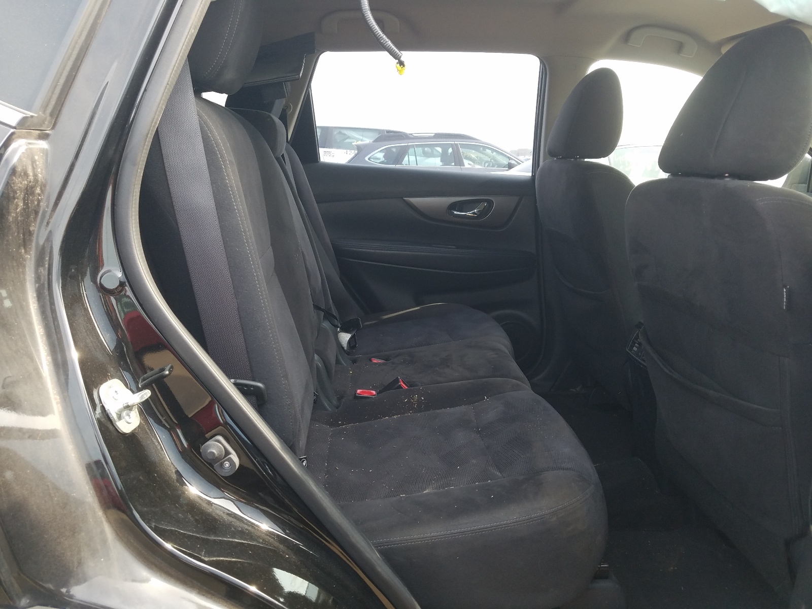 Foto 6 de la subasta – 2015 NISSAN ROGUE S con VIN KNMAT2MT7FP521874
