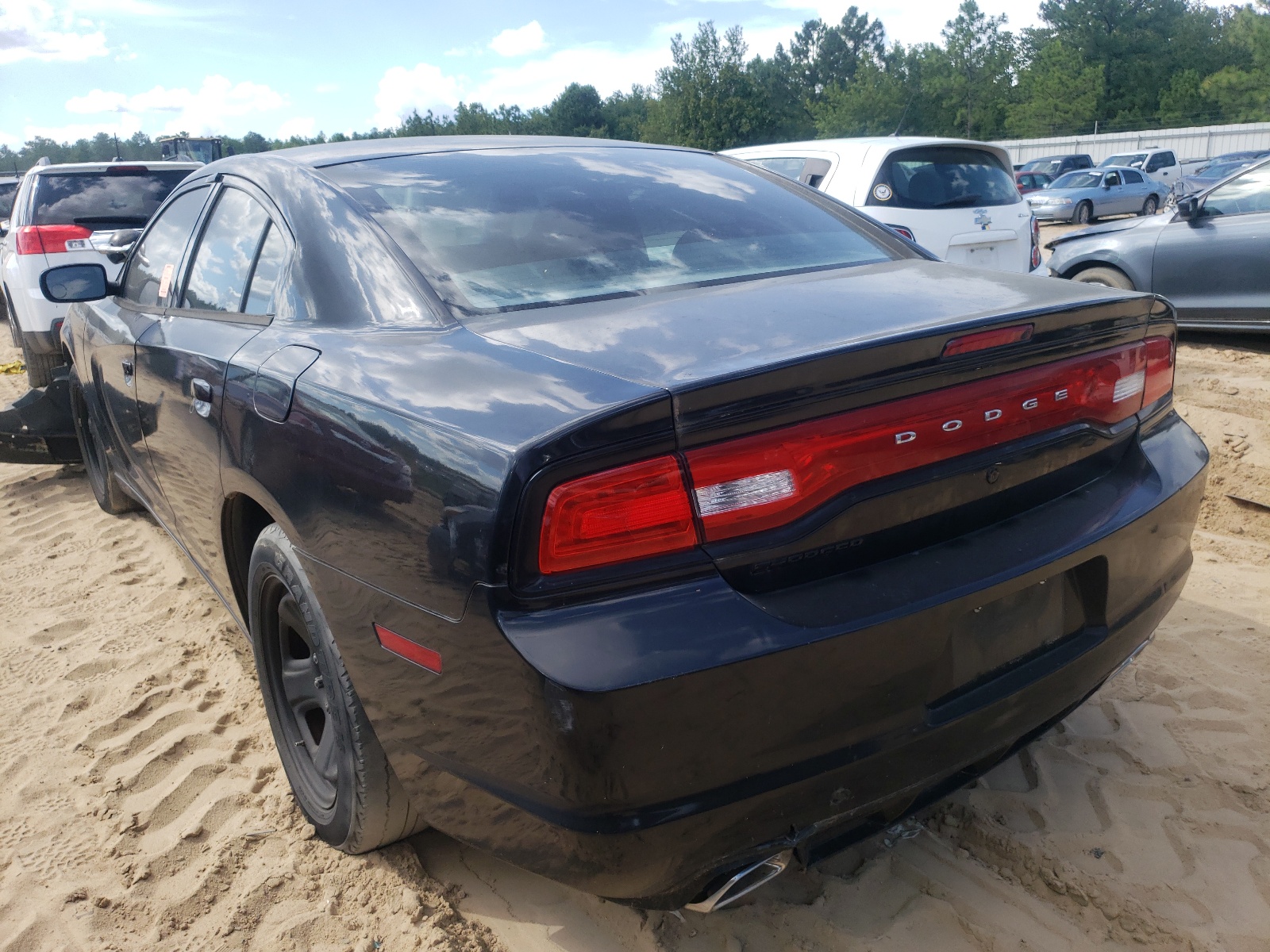 Zdjęcie 3 z aukcji – 2011 DODGE CHARGER PO z VIN 2B3CL1CT3BH540376