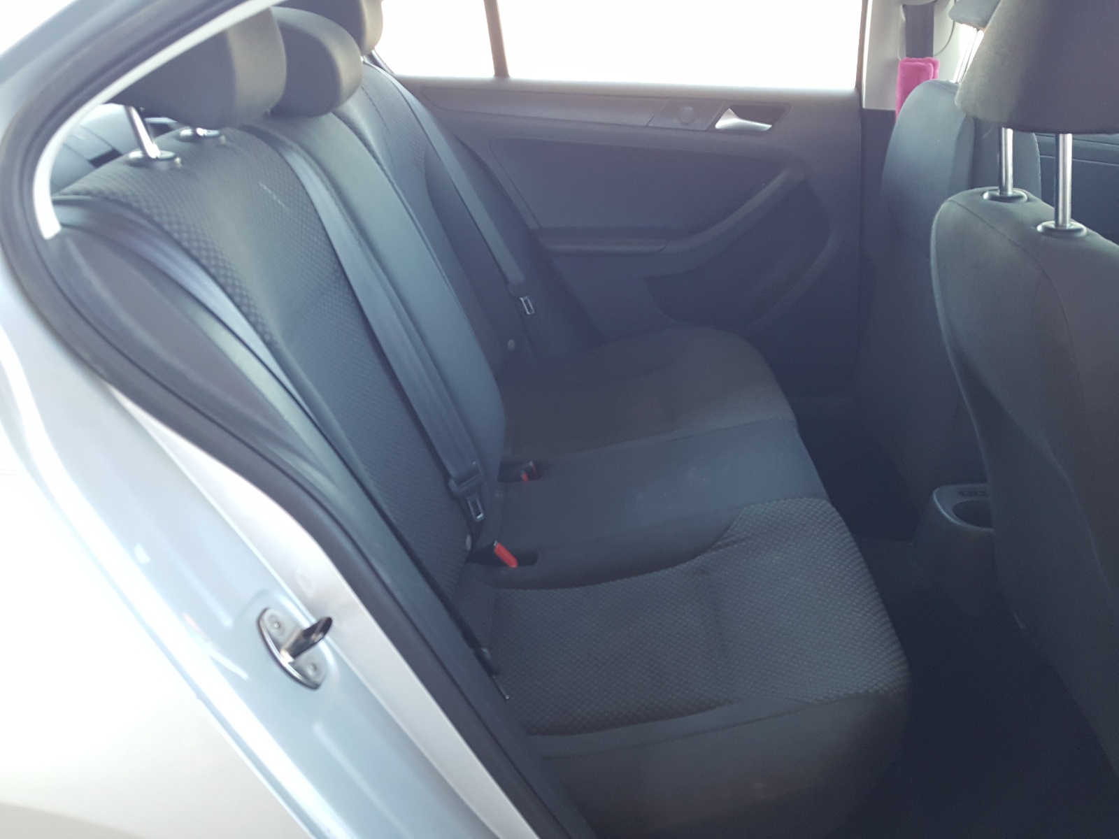 Photo 6 from auction – 2013 VOLKSWAGEN JETTA BASE with VIN 3VW2K7AJ7DM402455