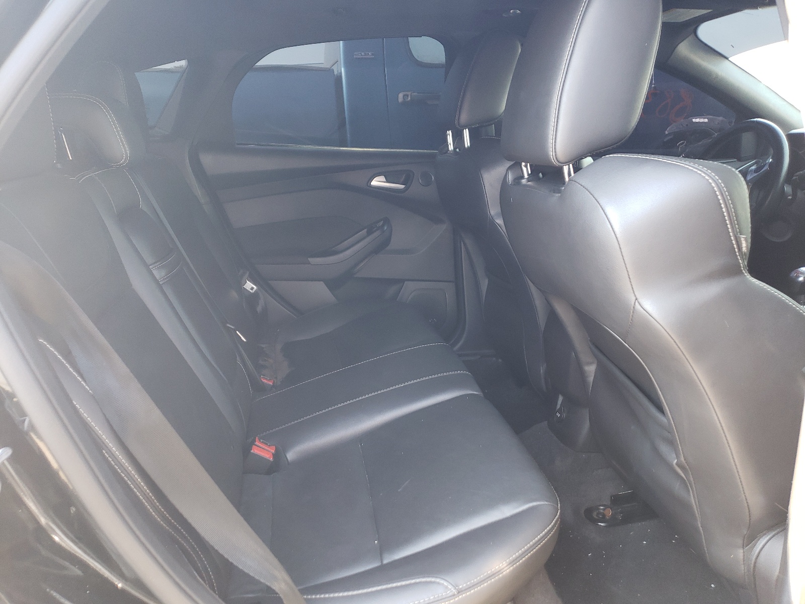 صورة رقم 6 من المزاد - 2014 FORD FOCUS ST مع VIN 1FADP3L90EL229542