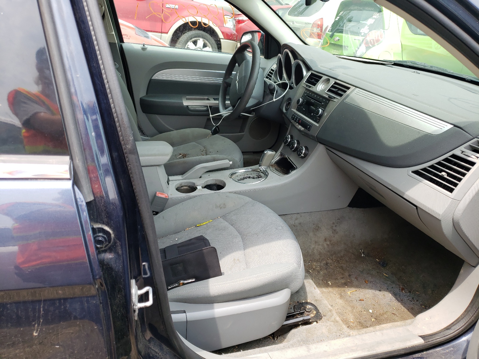 Photo 5 from auction – 2007 CHRYSLER SEBRING TO with VIN 1C3LC56R47N654718